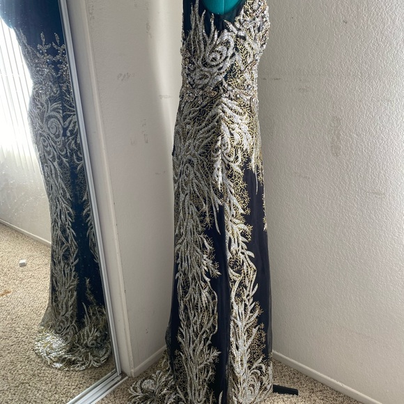 BLACK SILVER GOLD SEQUIN BEADED FORMAL DRESS BY ELIZABETH K SIZE L - Picture 9 of 10